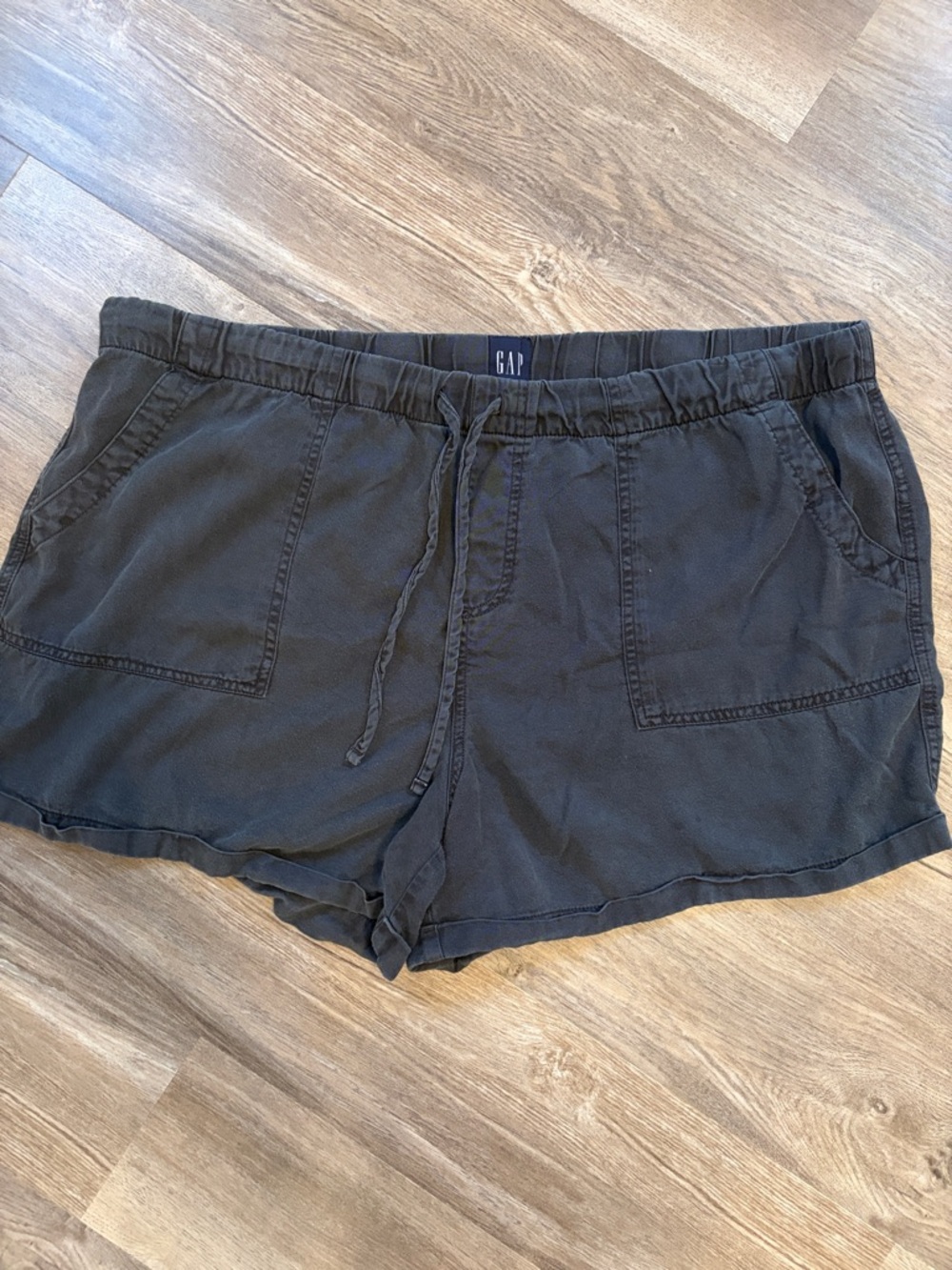 GAP Women's Charcoal Drawstring Athletic Shorts Size XXL